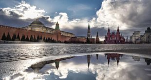 Песков заявил о внимании Кремля к акциям в интернете